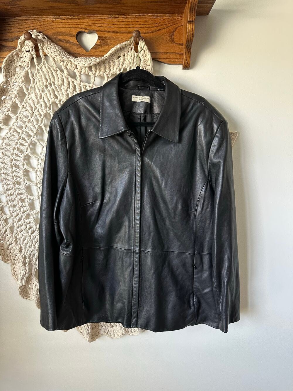 Lord & Taylor Black Leather Zip Front Jacket Size XL/XXL